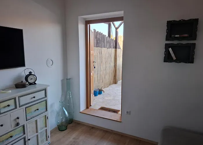 Terrace Dream View Over Amphitheatre